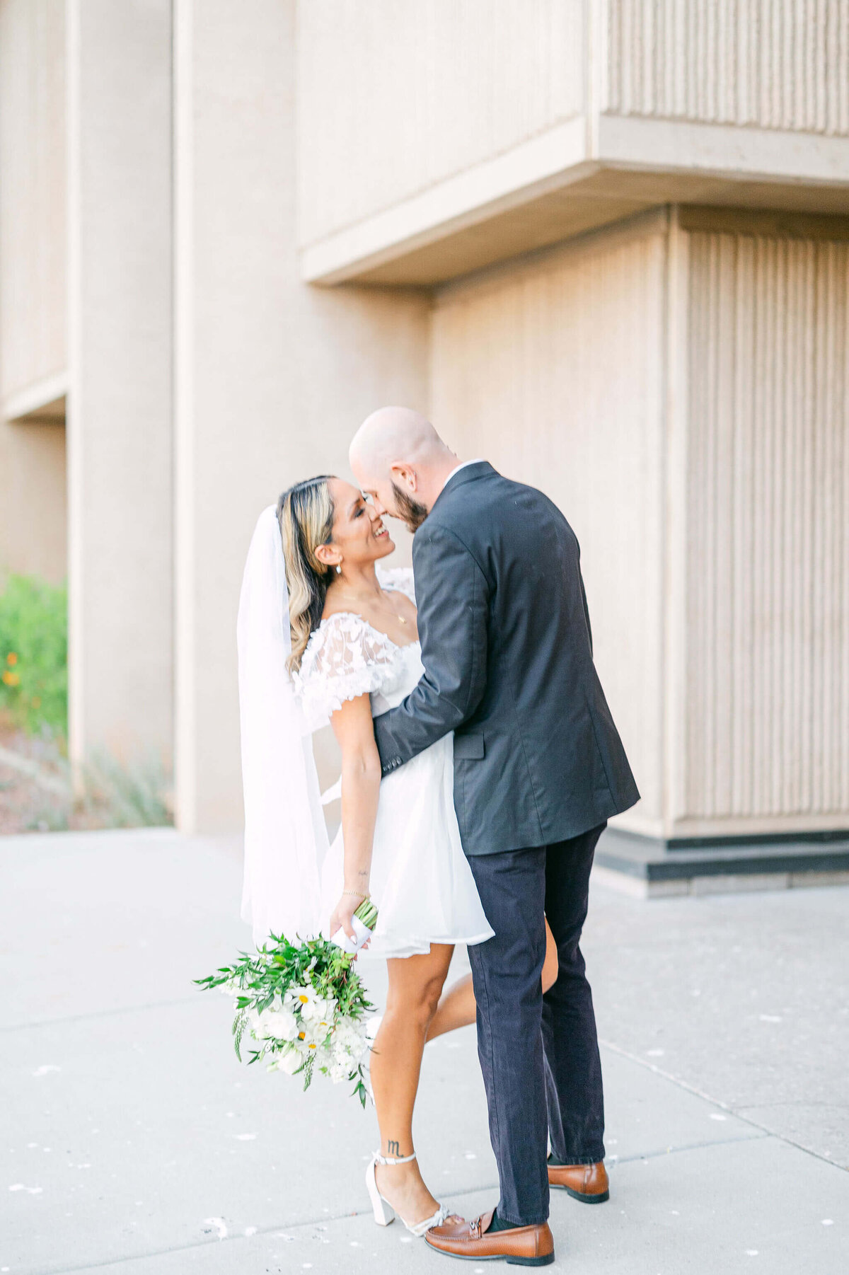 DowntownPhoenixElopement-Iliana+Todd-Justinegracephotography-12