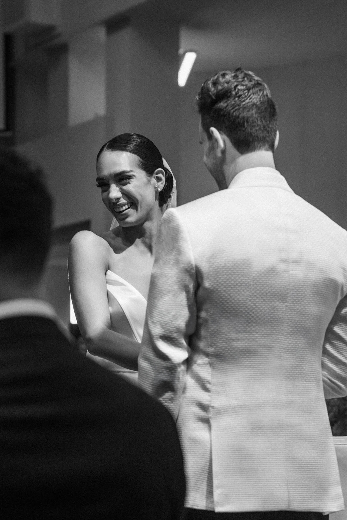 515-Storys-Building-Toronto-Canada-Raquel-Matthew-Wedding-14