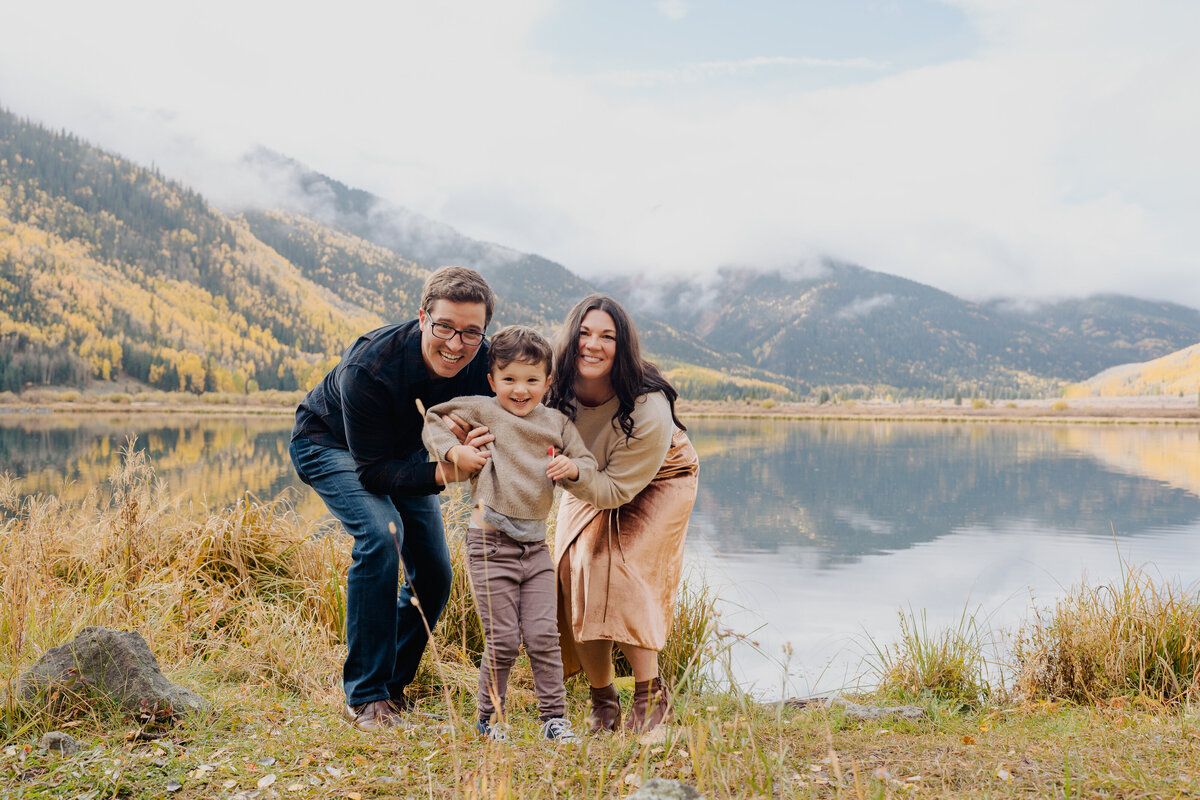 Sam-Murch-Photography-Ouray-Colorado-Fall-Family-Photography-51