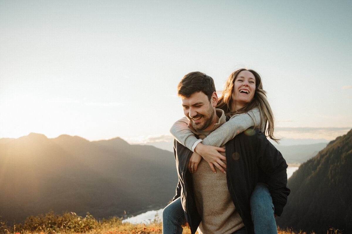 owen-hannah-mountaintop-proposal-78