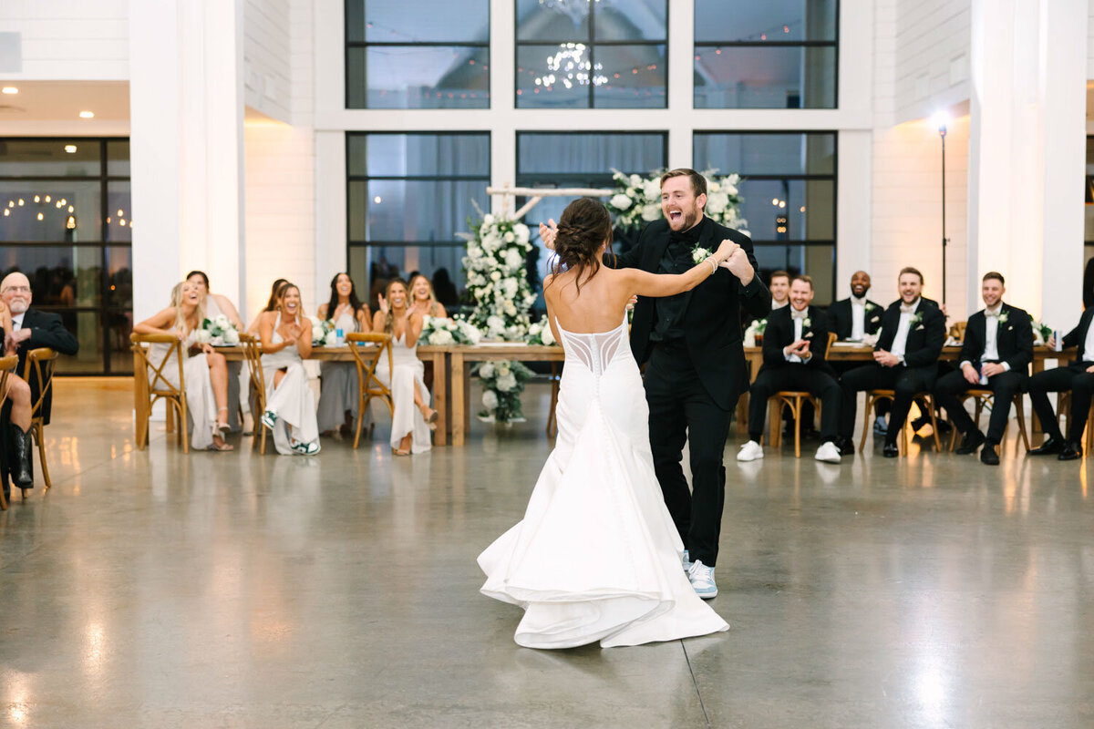 Sydney-and-Carsen-Luxury-wedding-in-Dallas-Texas-Bella-Vista-Wedding-Planning-035