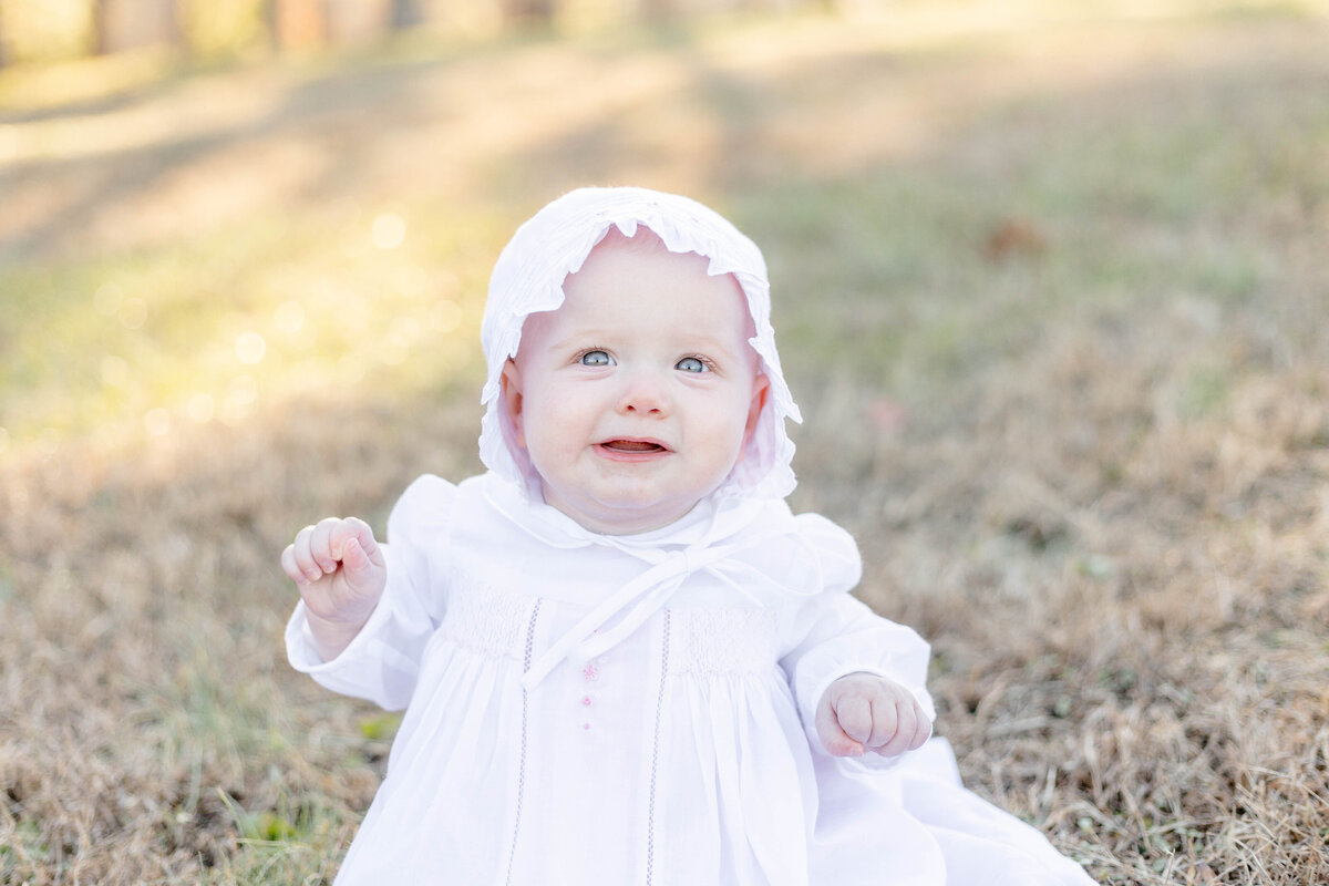 WinterFamilyPhotoSession2023-BabyLaney13