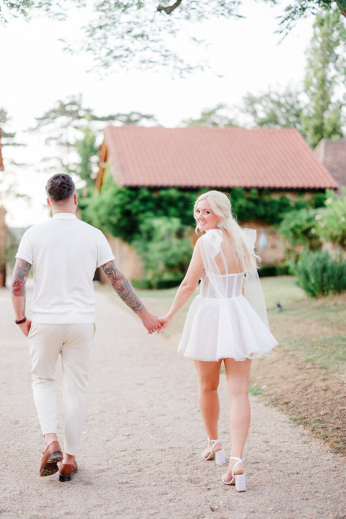 Modern_Chic_Chateau_Valouze_Destination_Wedding_Photographer-34