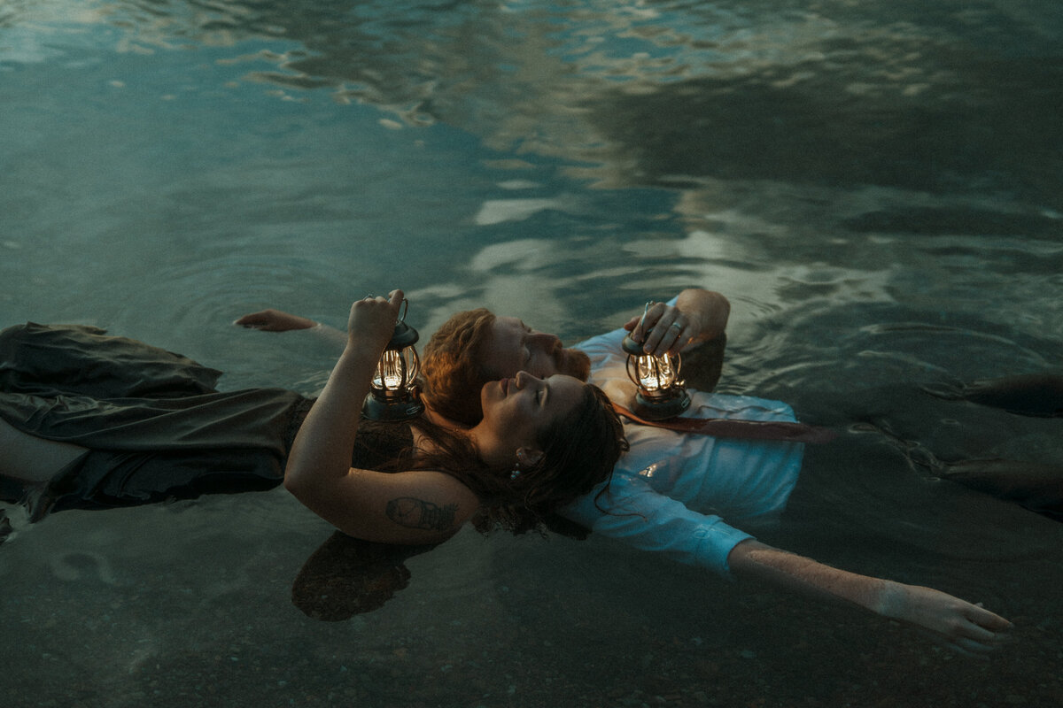 glaciernationalpark, glaciernationalparkelopement, glacierelopement, glaciernationalpark photographer, elopementphotographer,montana engagement photographer, montana couples, yosemite national park elopement-11