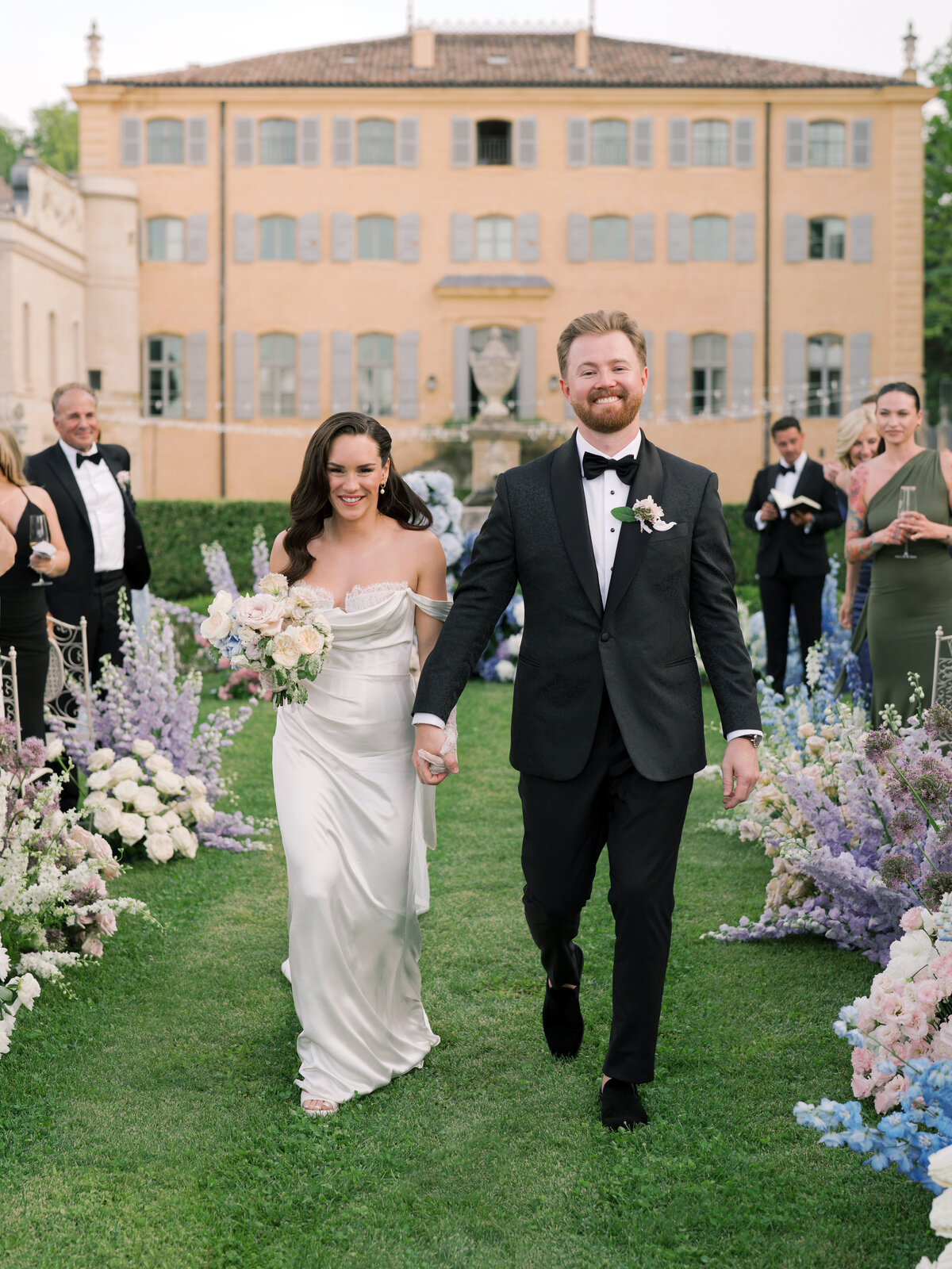 Jennifer Fox Weddings American wedding planning & design agency in Provence, crafting luxury weddings at Château de Fonscolombe sophieeptonphotographyjordynrichardwedpreview-97