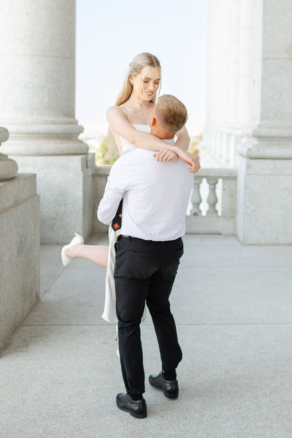 utah-state-capitol-engagement-0083