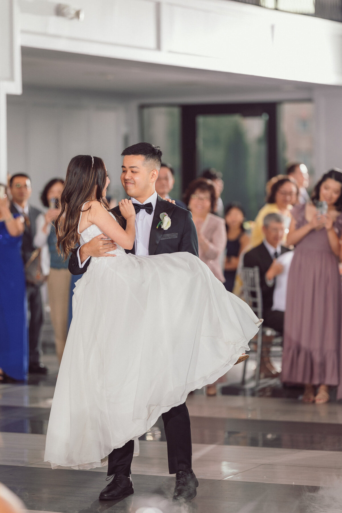 240804-Gloria&Andy-HudsonHouse-Wedding-JerseyCity-NJ-Previews-Web-132