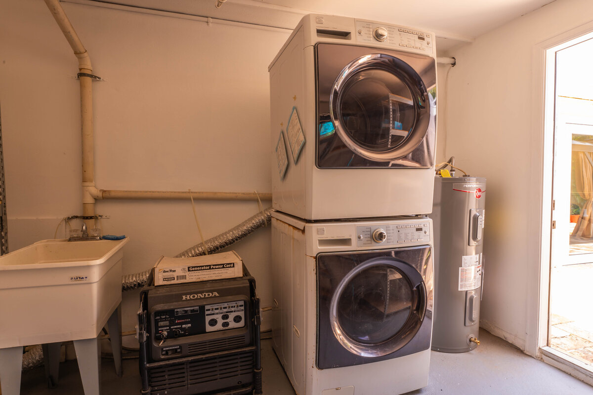 Laundry (1)
