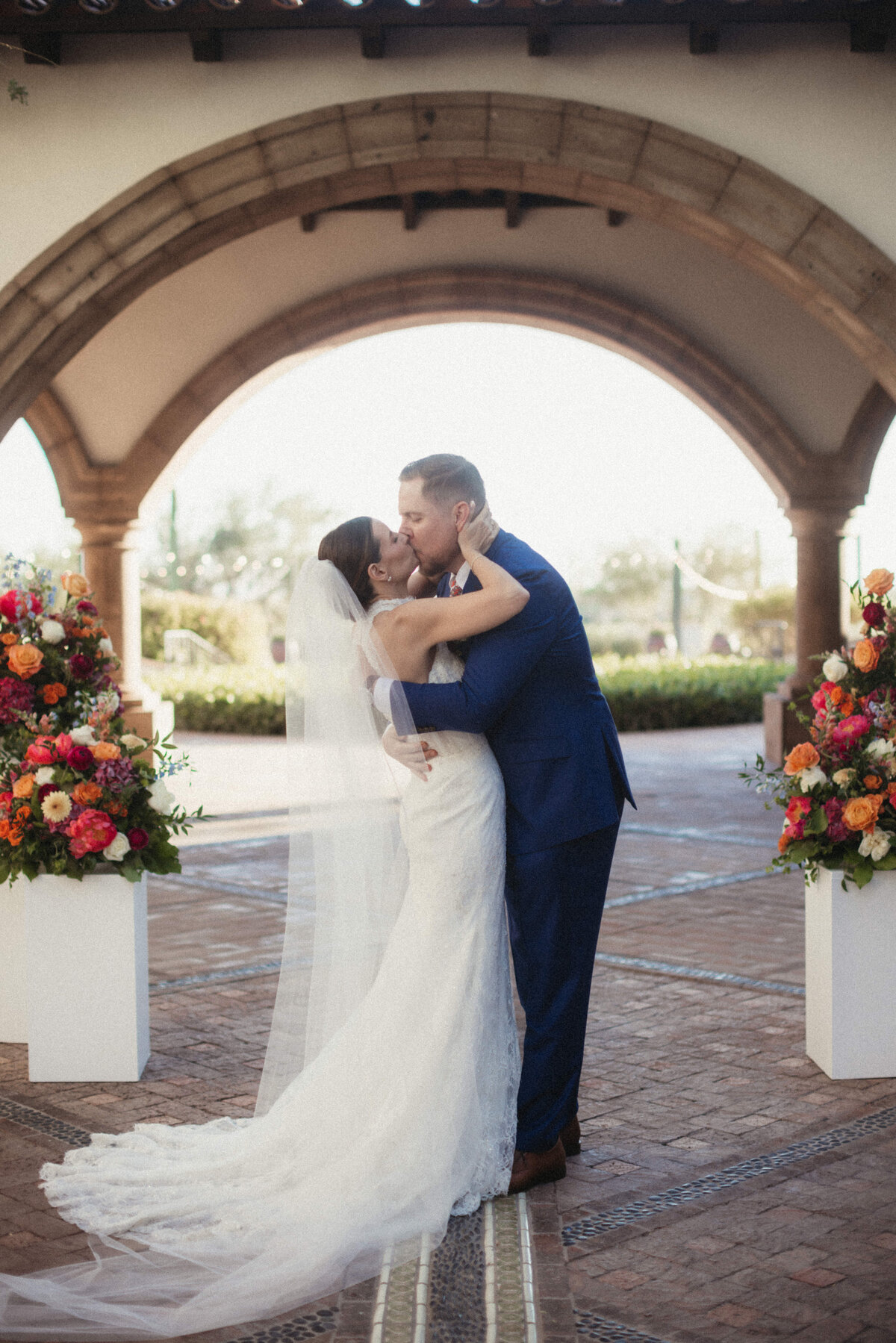 Sarah & Steven Wedding Sneak Peeks-208
