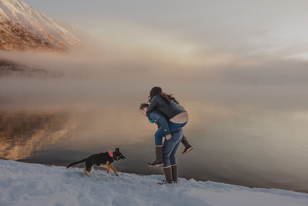 Document Name-Alaska-Couples Session-Kenai Lake_93