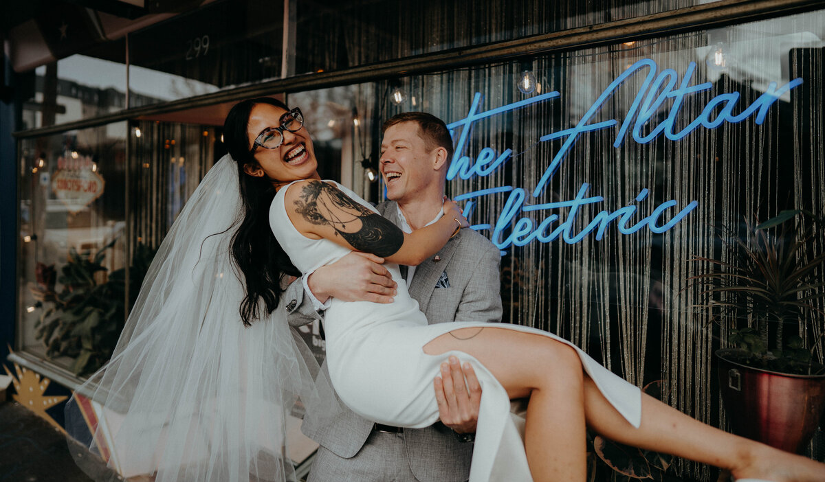 An example of Mornington Peninsula wedding photography from Jake Grinde Photography.