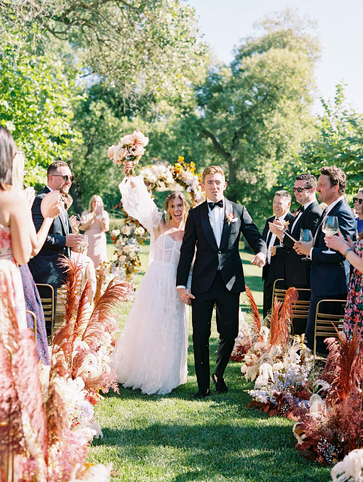 Modern-Fashion-Forward-Greengate-Ranchy-Vineyard-Wedding-Ashley-Ludaescher-Photography-0042