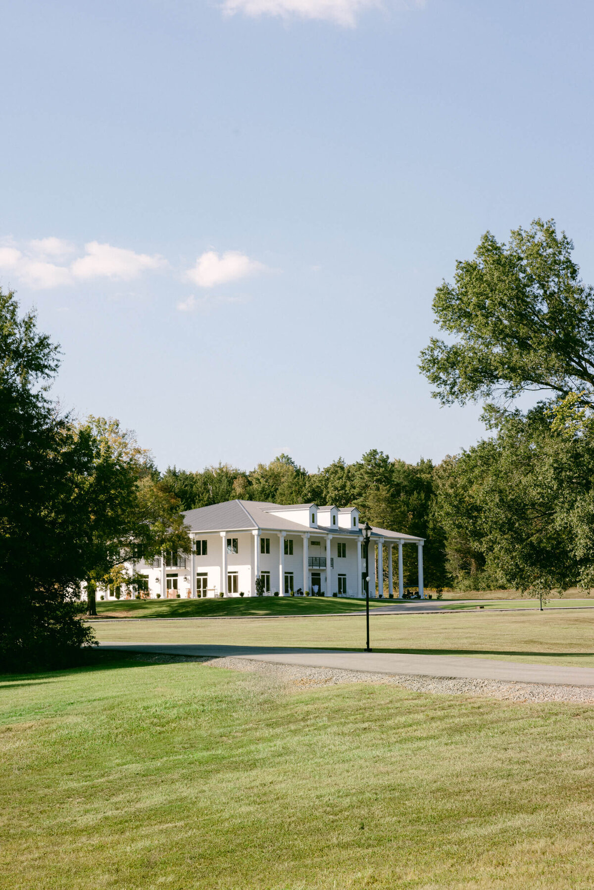 A wedding photo of the wedding venue Legacy Acres in Conway Arkansas