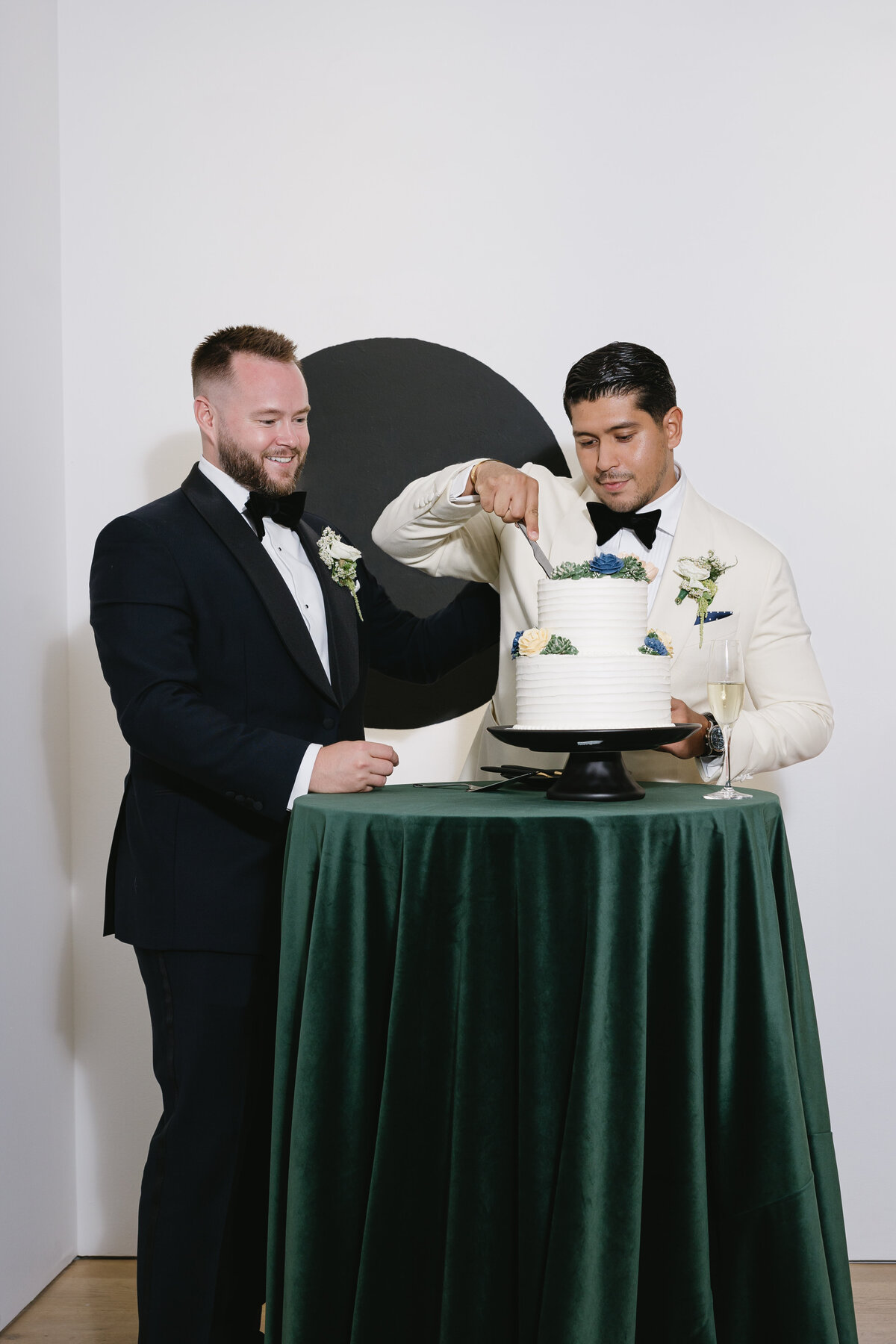 kathryn-mclaren-photo-the-polygon-vancovuer-queer-wedding-699