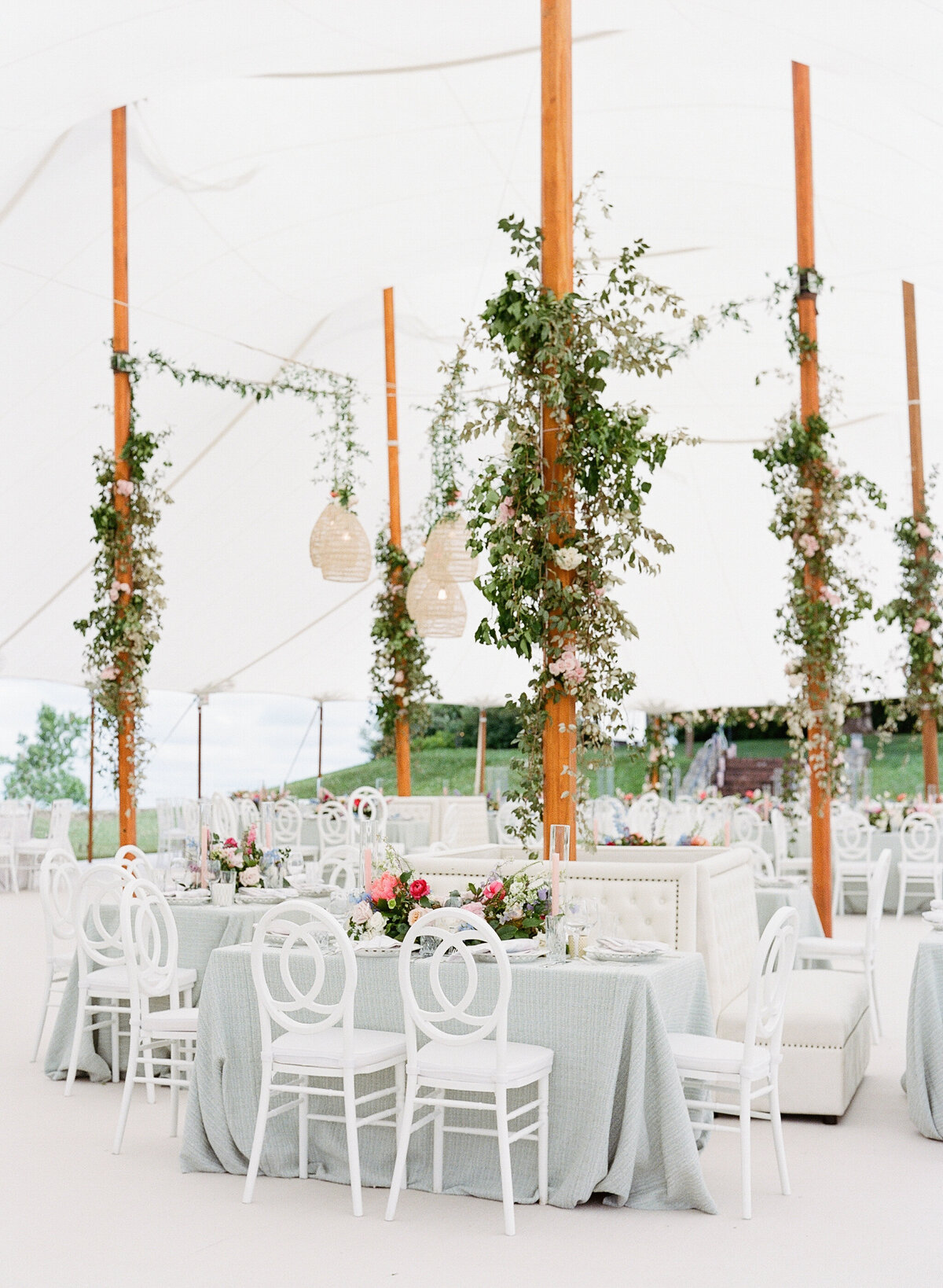 Majestic-mountaintop-flower-tent-poles-Jen-Fariello