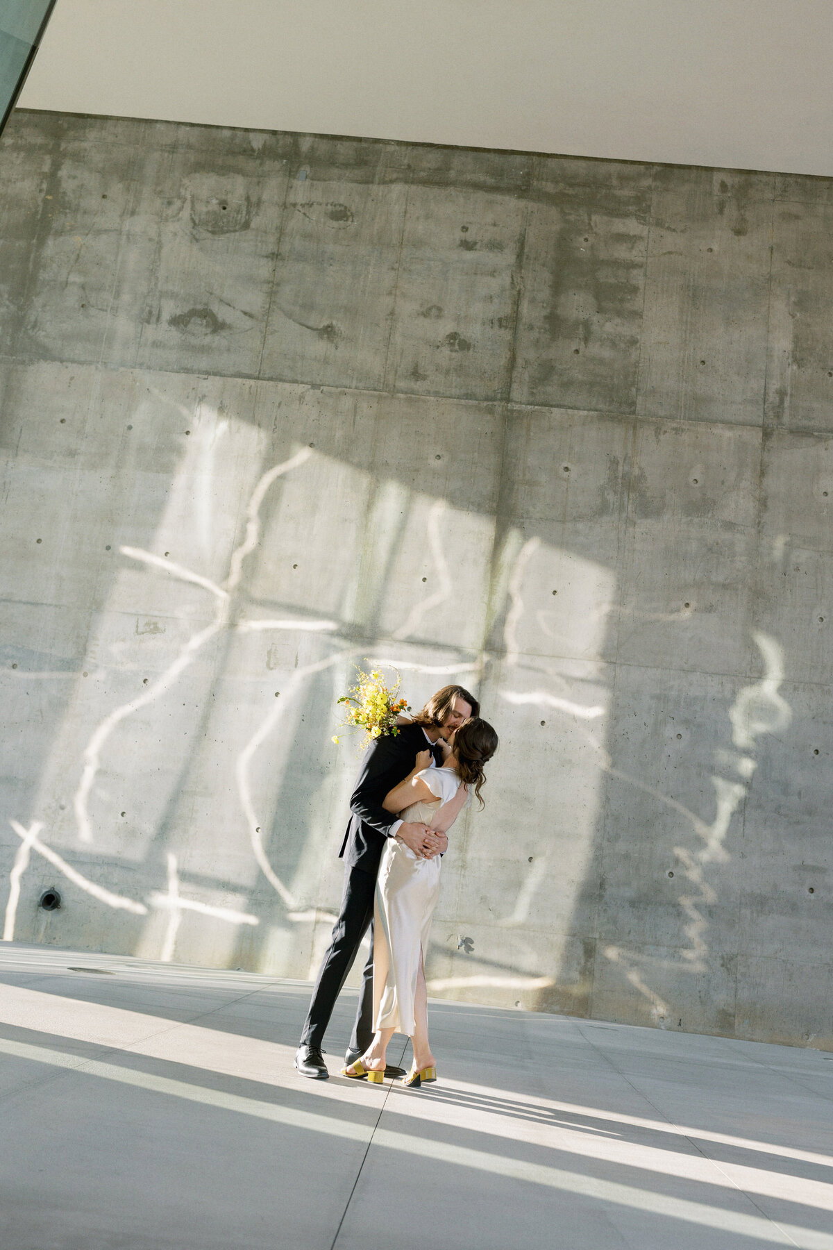 styled-shoot-olive-and-oath-35