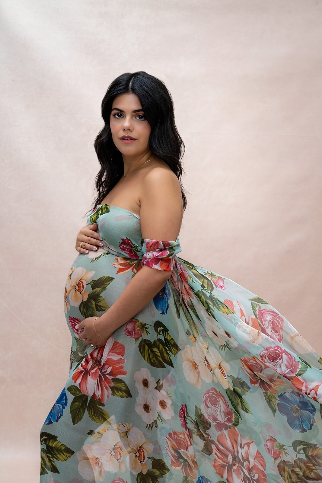 Studio maternity photographer
