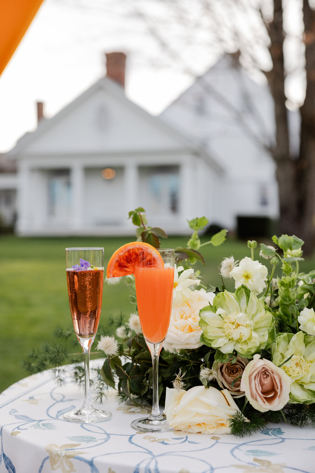 brunch-cocktails-at-smith-farm-gardens