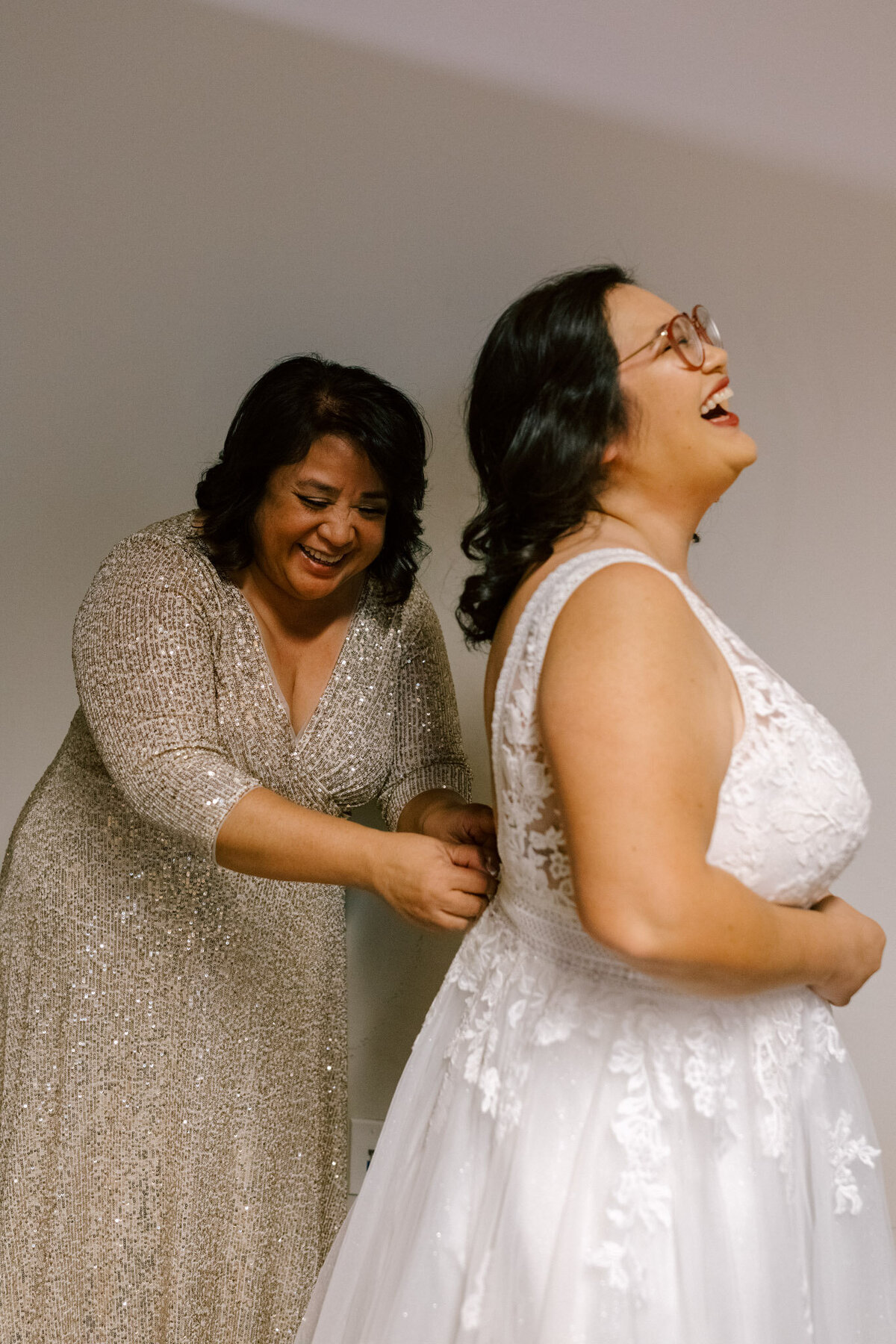 A wedding at the Environmental Nature Center in Newport Beach, CA