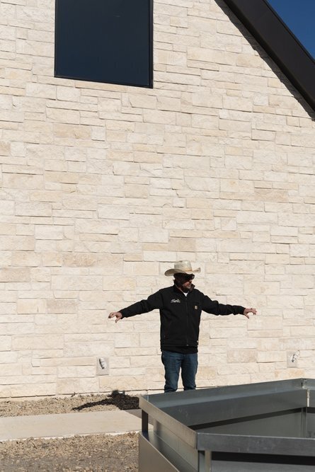 crew-leader-steel-raised-beds-stone-wall-little-rock-thumbnail