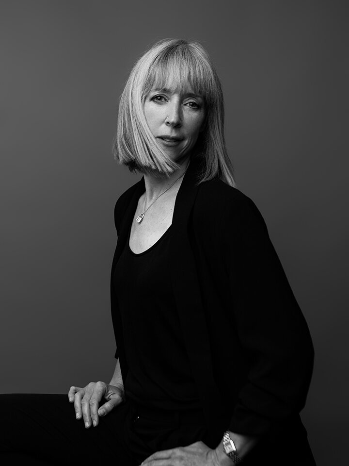 artist-portrait-black-and-white