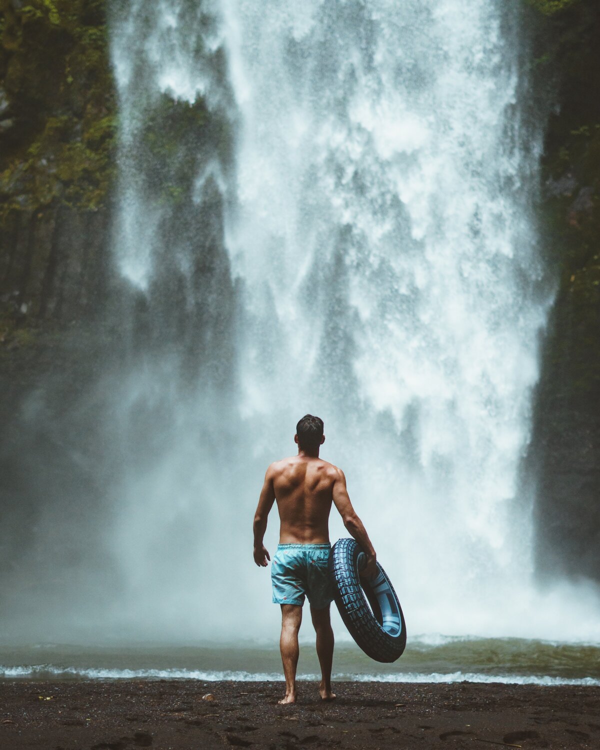 waterfall-travel