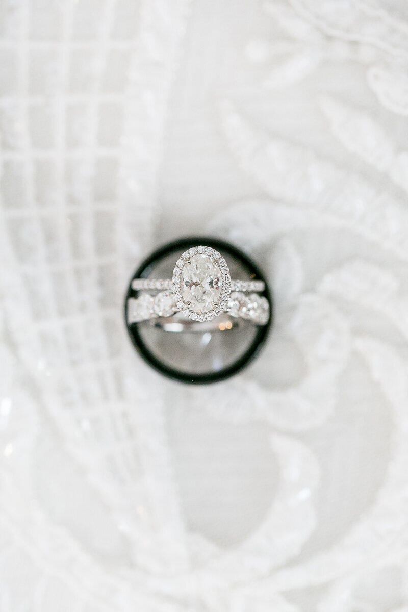 Kelsey & Jon Cypress Grove Estate House wedding | Orlando Wedding Photographer Amalie Orrange Photography | Cypress Grove Estate House Wedding_-4