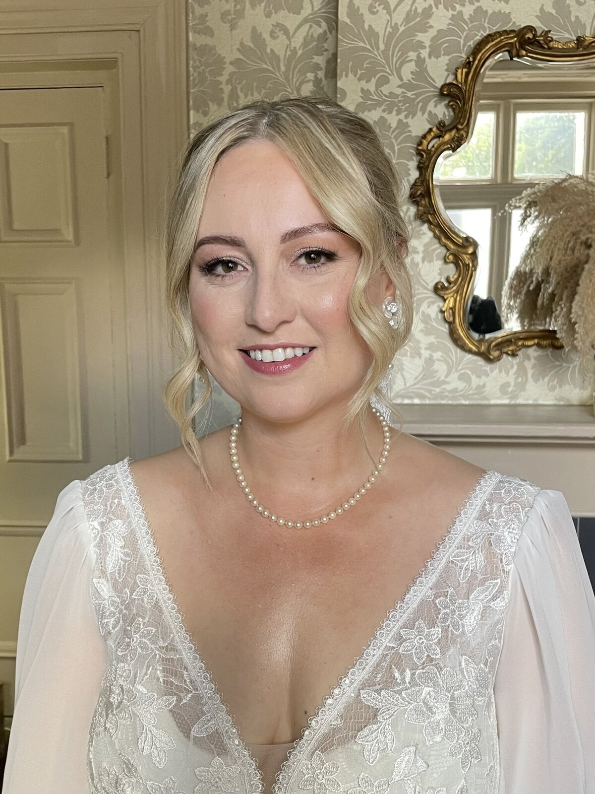 natural-bridal-makeup