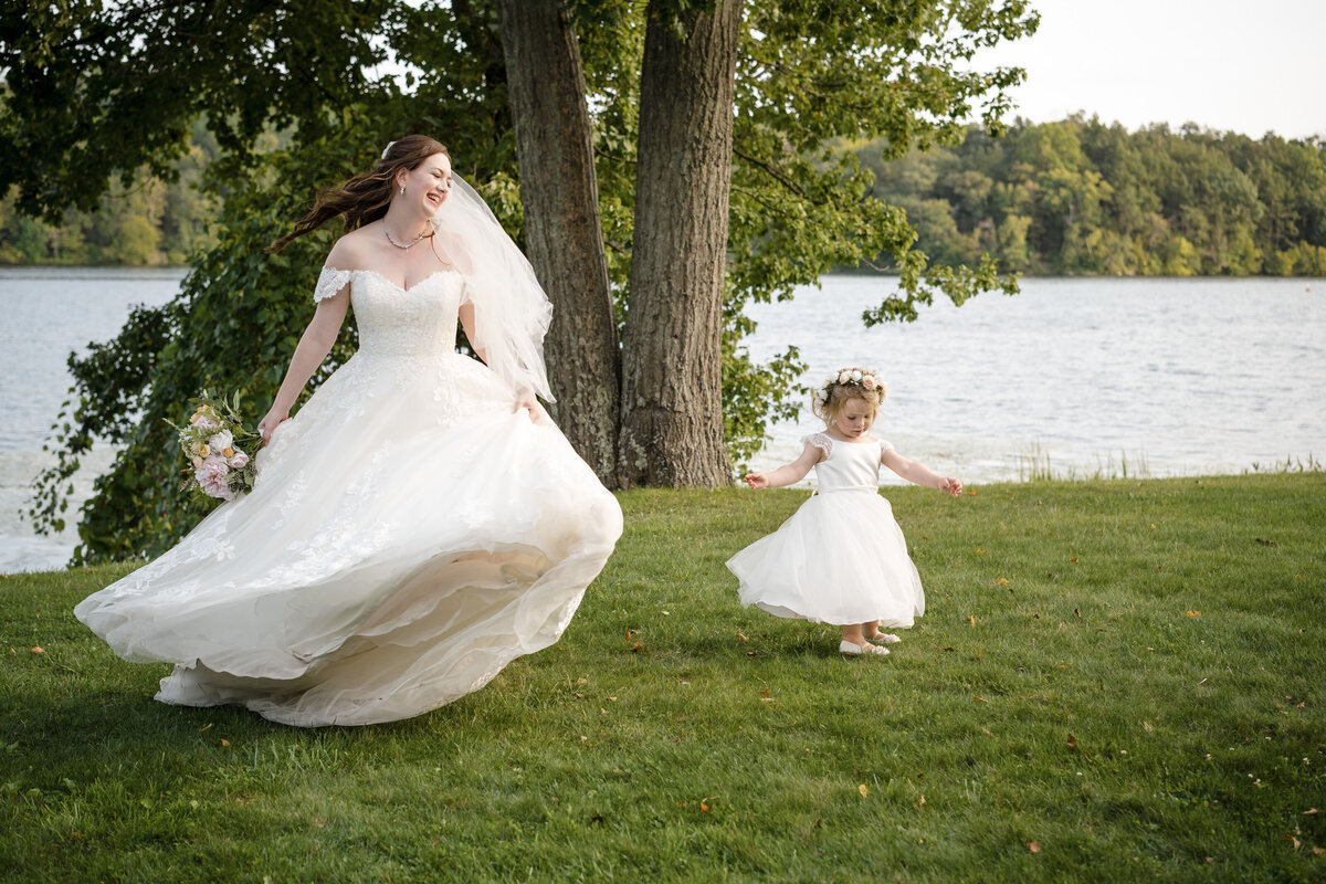 bride-flowergirl-portrait-1