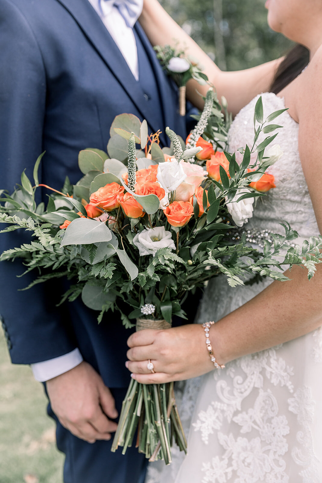 Detroit-Michigan-Wedding-Photographer-Kristi-and-Zack-22