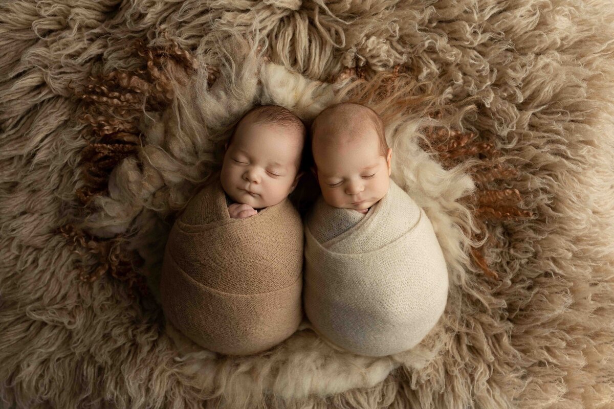 London, ON Top Newborn Photographer | Ogg Photography
