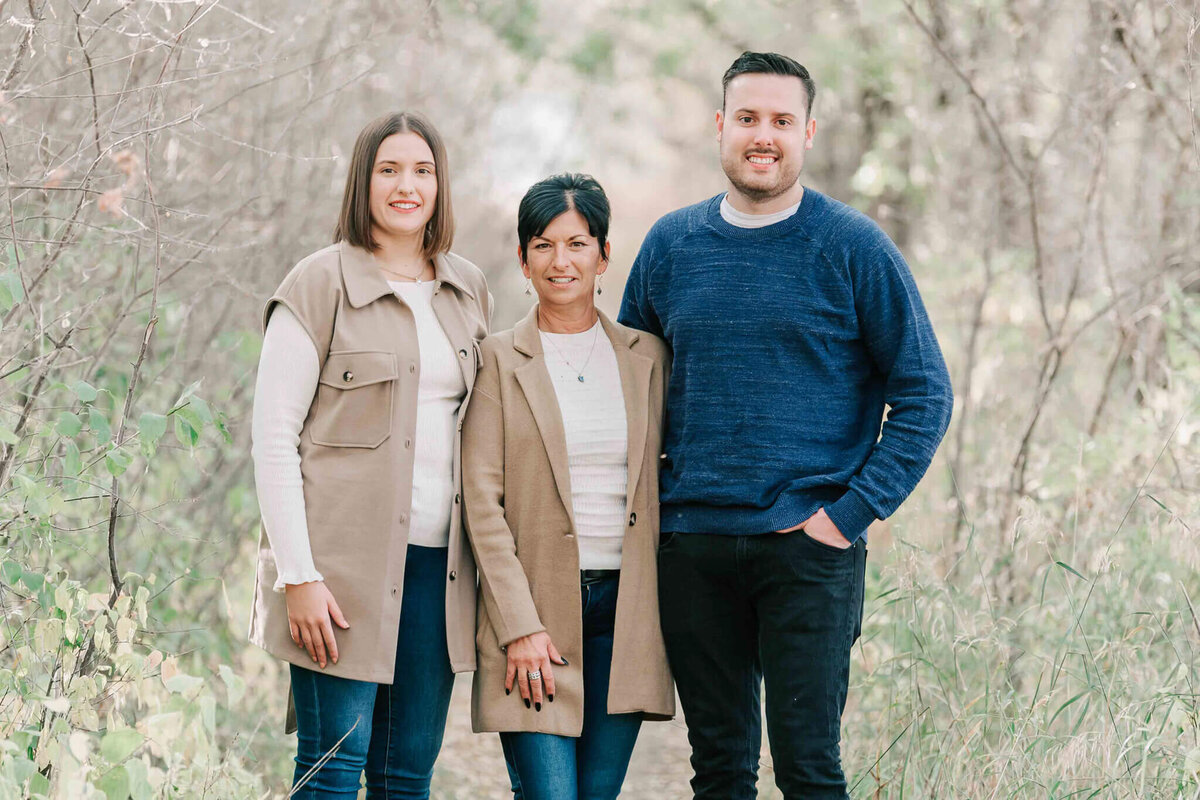 Saskatoon family Photographer (10)