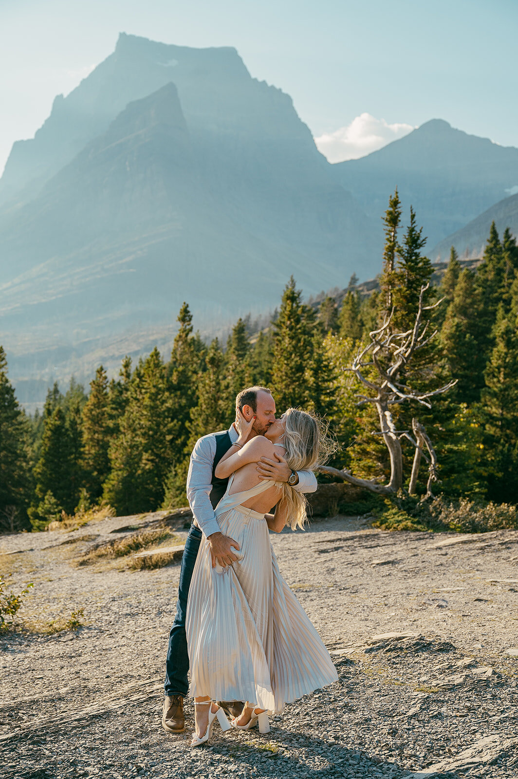 vintage-hollywood-glacier-national-park-elopement-presley-gray-photo0818