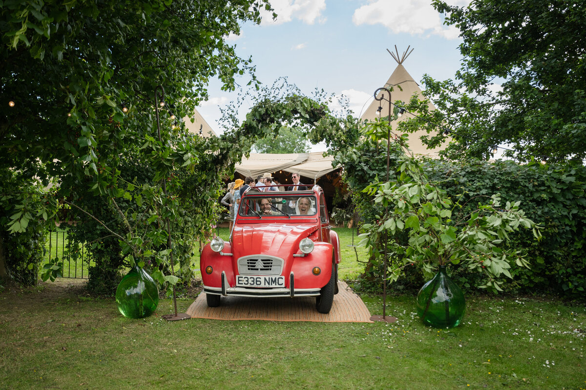 at-home-wedding-photography-1015