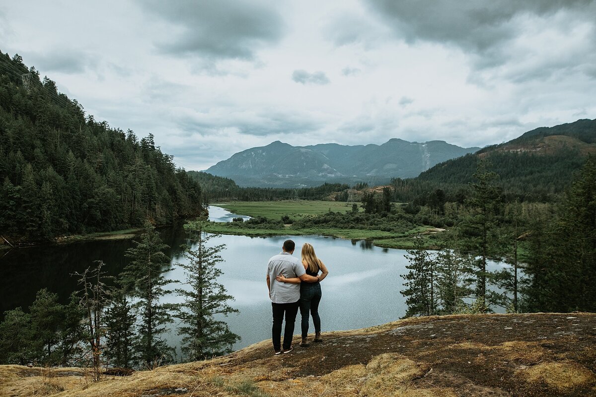 couple overlooking lake