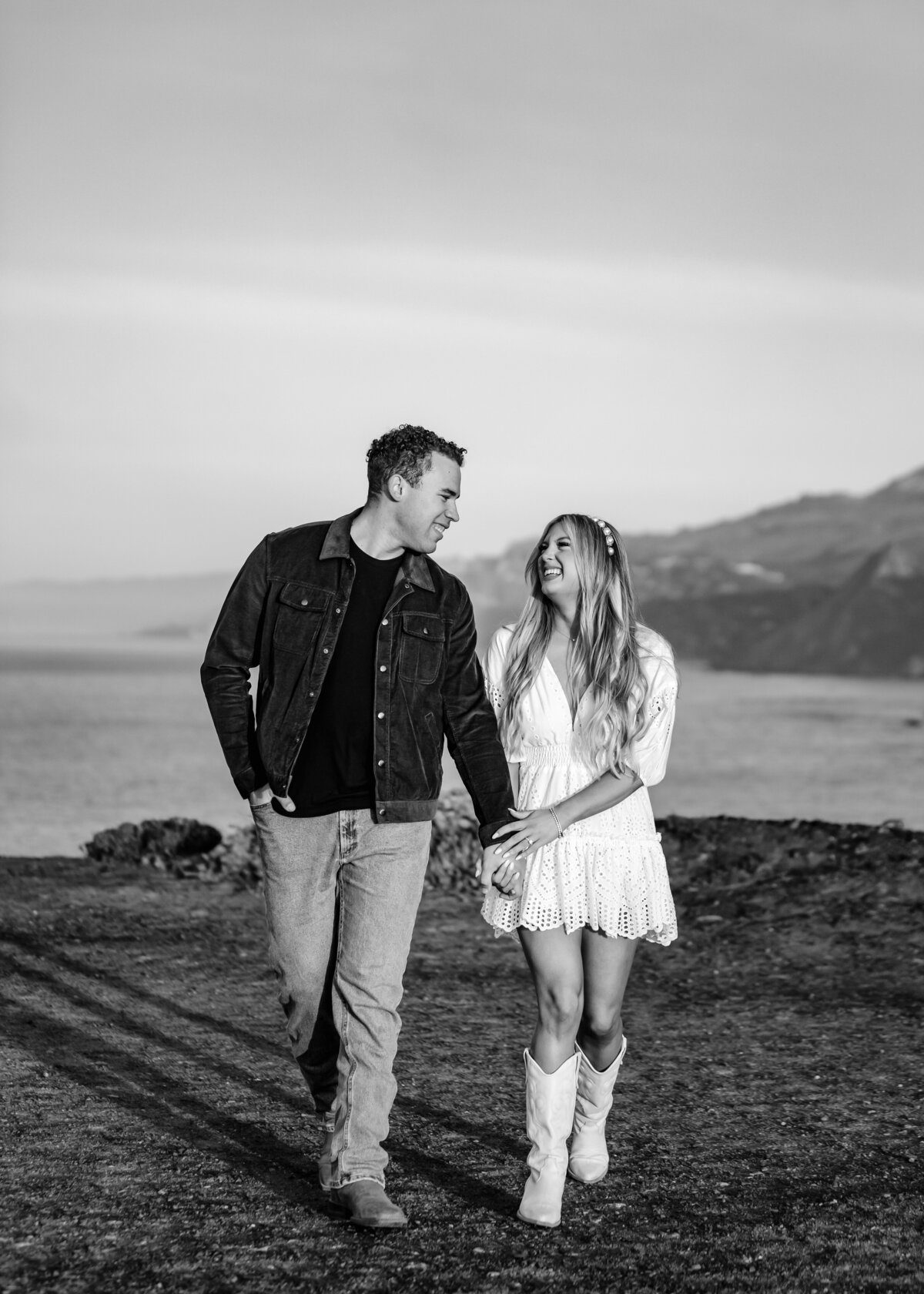 10292022_Julia+JadenEngagements_RodeoBeachCA_AnjaJensenPhotography-95