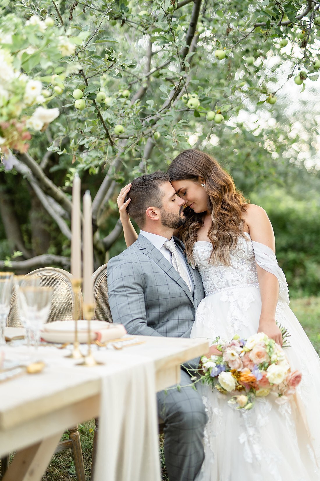 Kurtz Orchards Wedding by Dylan & Sandra Photography -250
