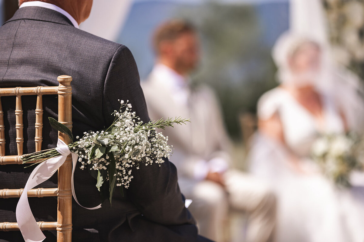 bouquet-naturel-chaise-ceremonie