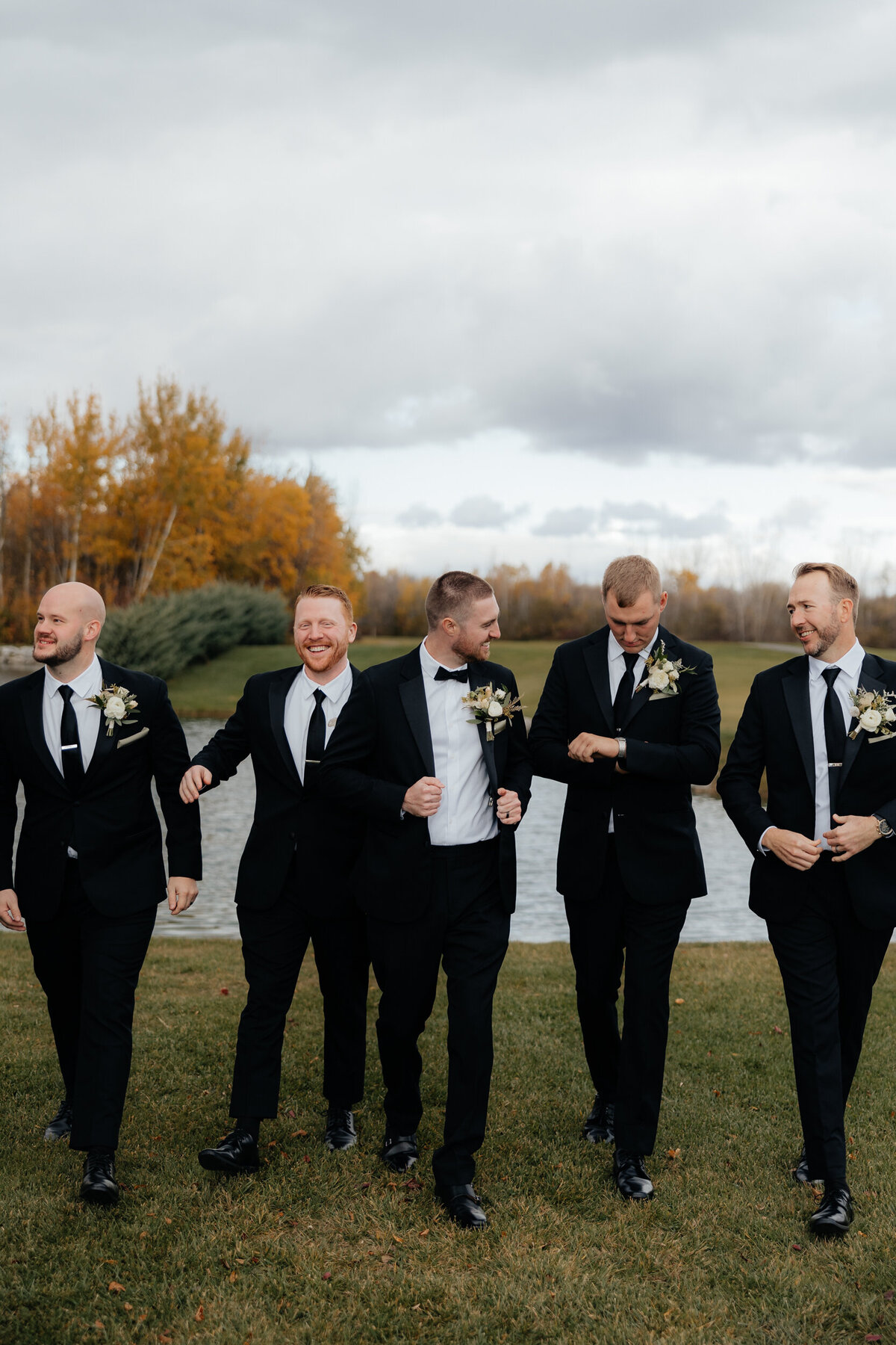 Sterling-Buffalo-Colorful-Timeless-Wedding-1-2