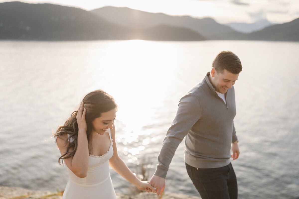 whytecliff-park-vancouver-enagagement-session-15