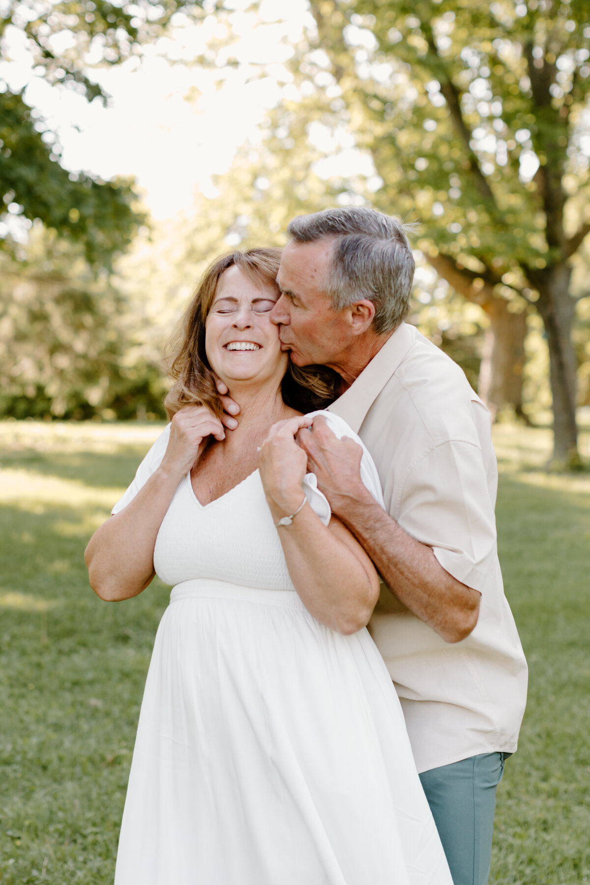 christina_ney_photography_wedding_engagement_lifestyle_photographer_dubuque_iowa_wedding_planning_assistance_adventurous_bold_laidback Family Photography88