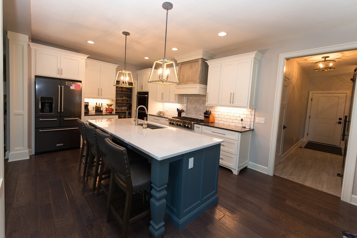 Kitchen-Interior-Design-Hudson-Ohio-Ebony-Oak 2