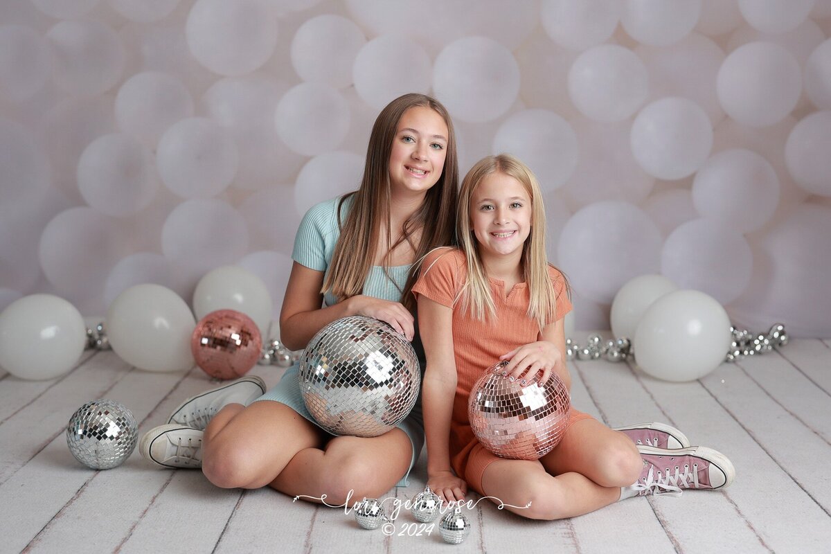 lehigh-valley-photographer-lori-generose-lg-photography-birthday-milestone-girls-sisters-northampton-pa