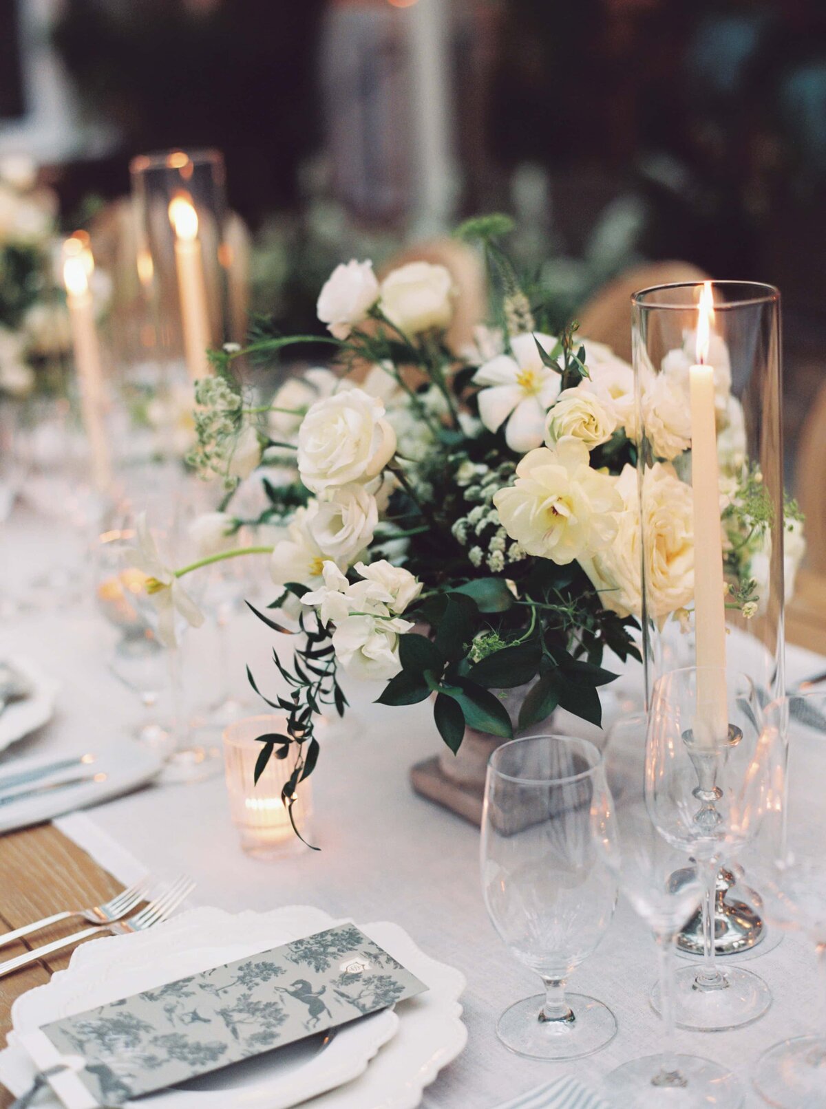 Danielle-Defayette-Photography-Goodstone-Inn-Wedding-VA-778