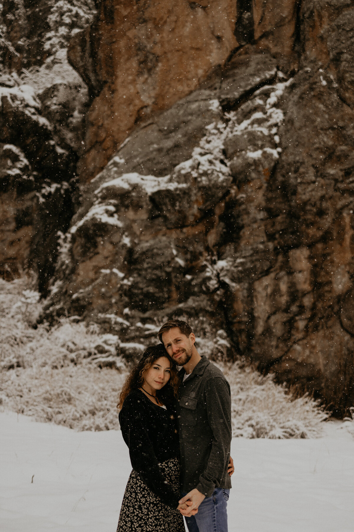 snowy-jemez-springs-photo-shoot-new-mexico-1