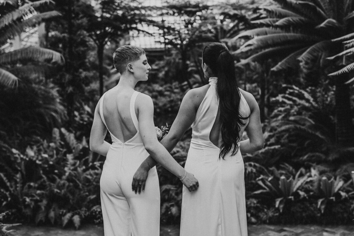 Garfield-Conservatory-Elopement-Chicago-Photographer-Queer-Affirming-60