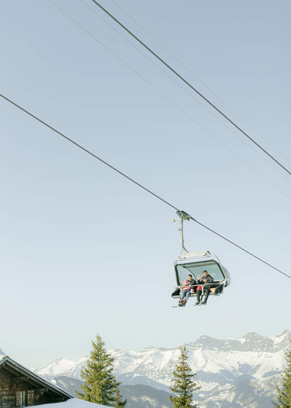 chloe-winstanley-events-gstaad-mountain-chairlift