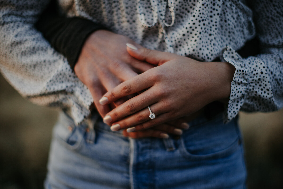 lumy+co_badlands-local-buffalo-jump-engagement-photographer-44