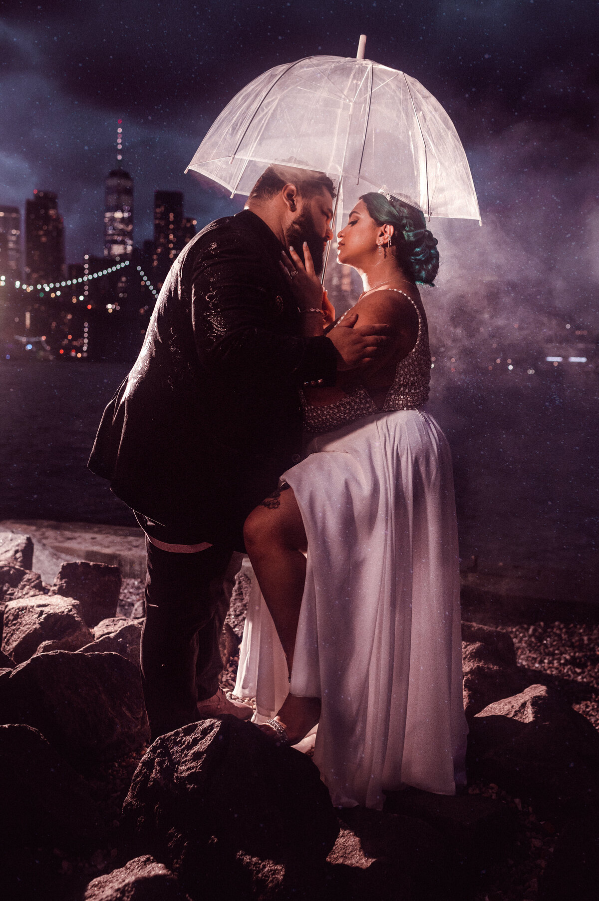 dumbo-brooklyn-elopement-photos-by-suess-moments-photography (12 of 12)