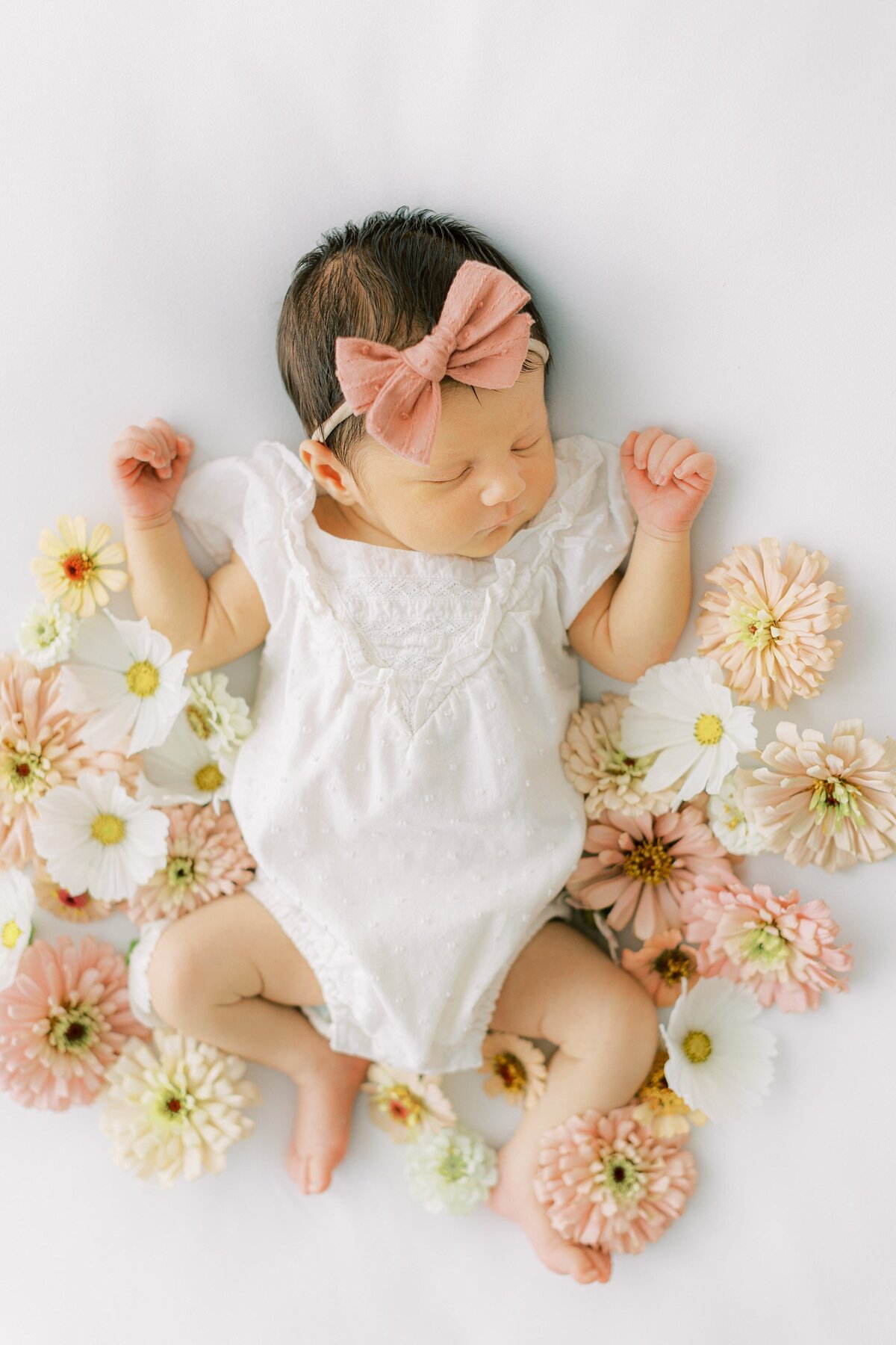 lancaster pa newborn photographer studio 